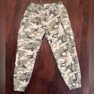 Camouflage Cargo Pants - made in Italy 🇮🇹